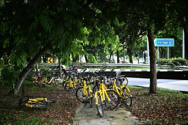 File:Bike Sharing Singapore.jpg