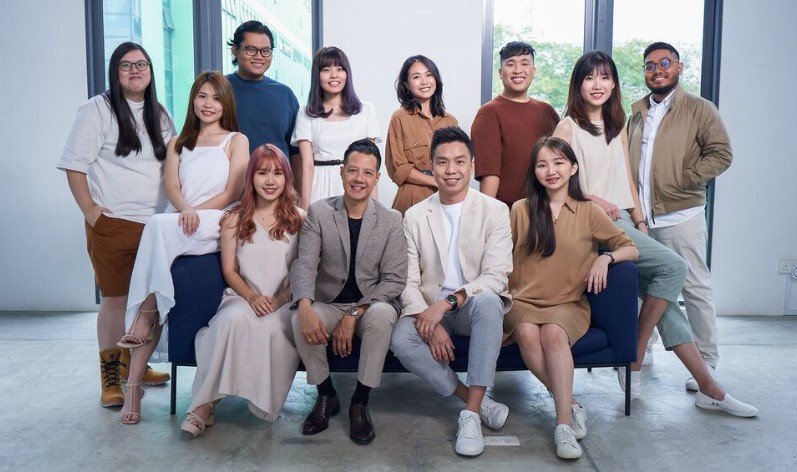 File:The PLB team.jpg
