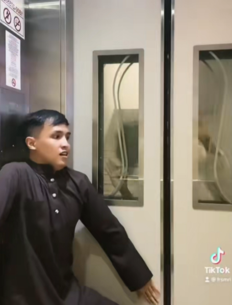 File:Faris tiktok.png