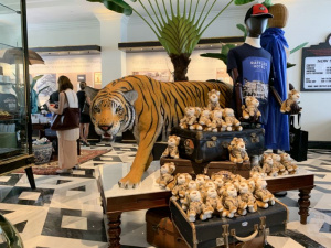 Tiger plushies at Raffles Hotel.jpg