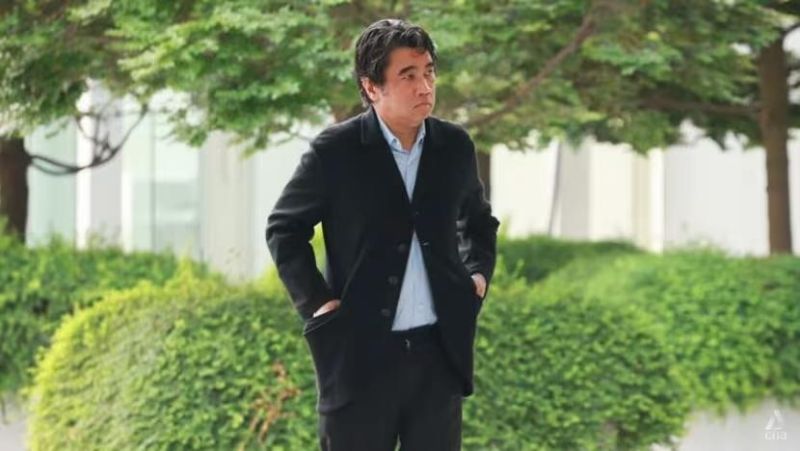 File:Ken Lim outside state courts.jpg
