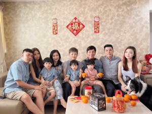 Wang Lei’s family photo during Chinese New Year 2021. Photo from Facebook..png