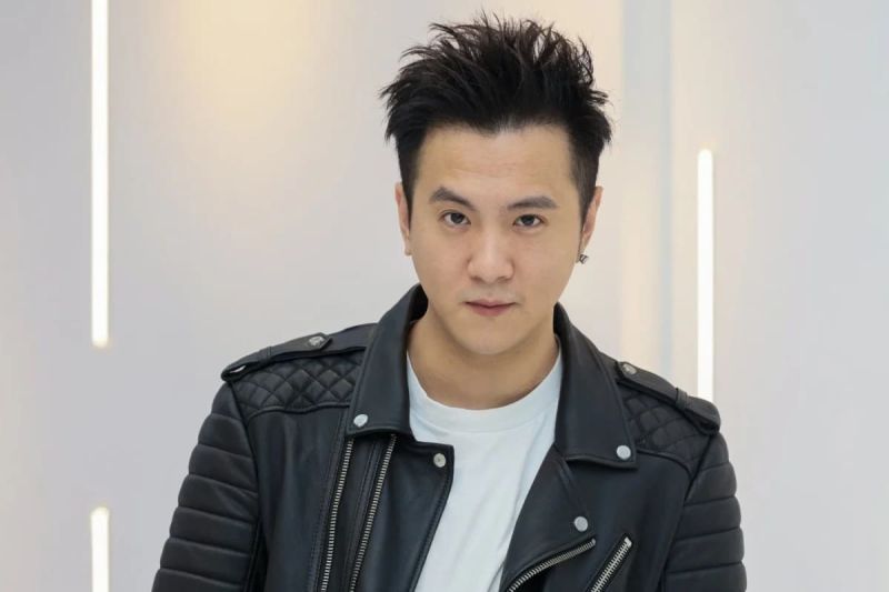 File:Ian Feng portrait.jpg