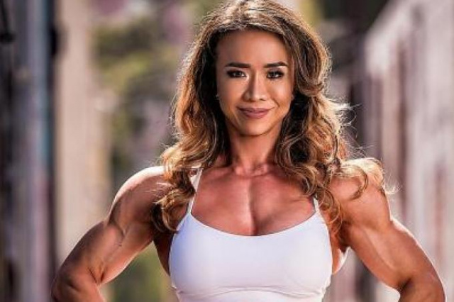 Female bodybuilding - Wikipedia