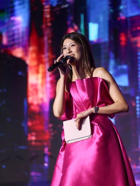 File:Karyn as an emcee for The Eye Ball 2025.jpg